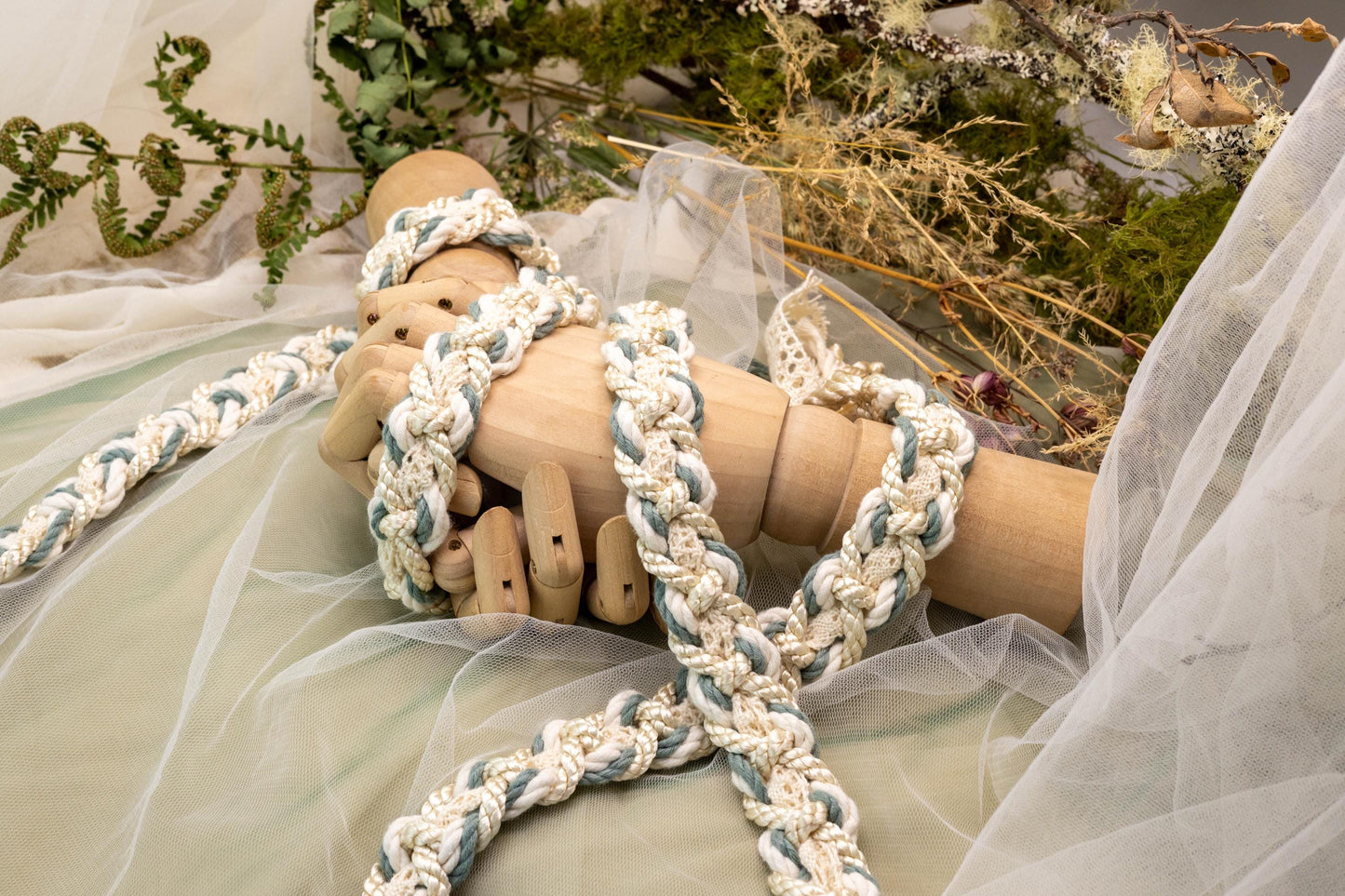Celtic Braid - Texture and Lace