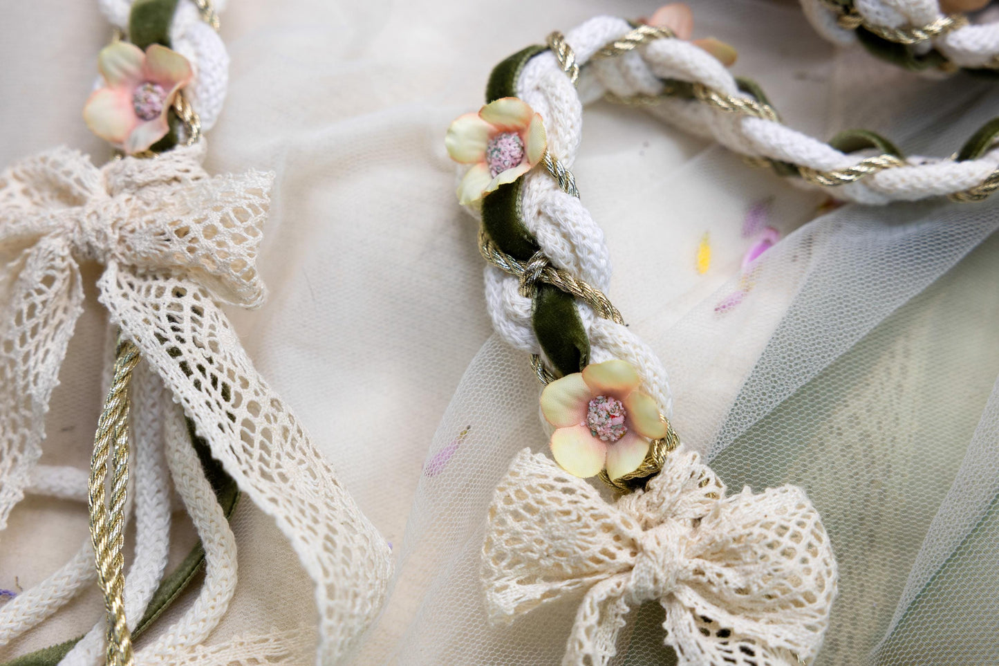 Celtic Braid - Meadow Lace