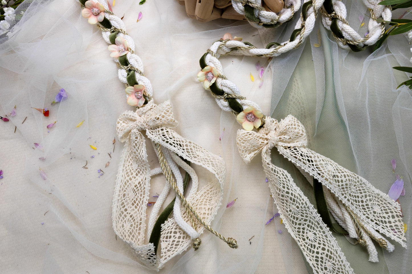 Celtic Braid - Meadow Lace