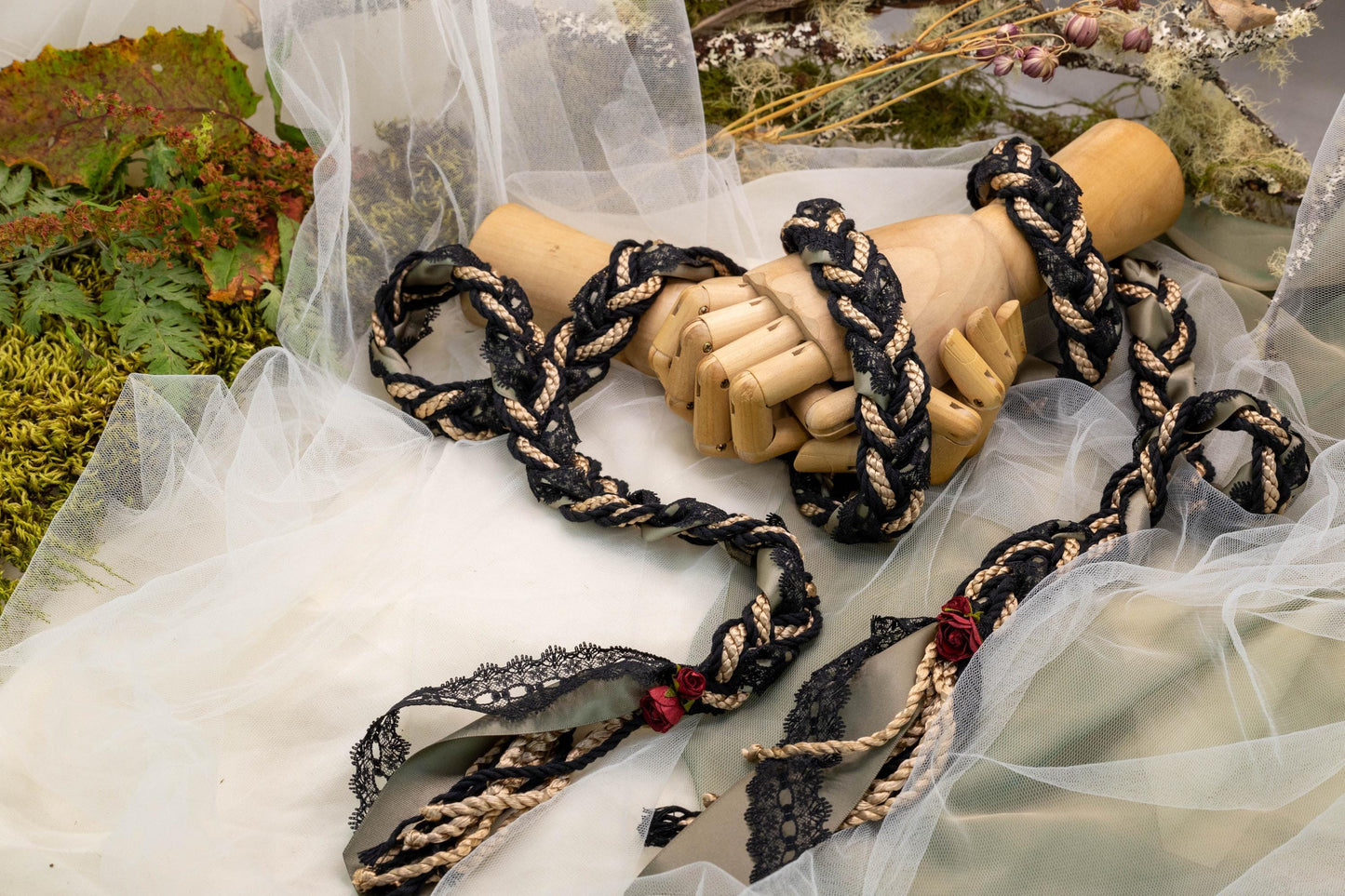 Celtic Braid - Dark Lace