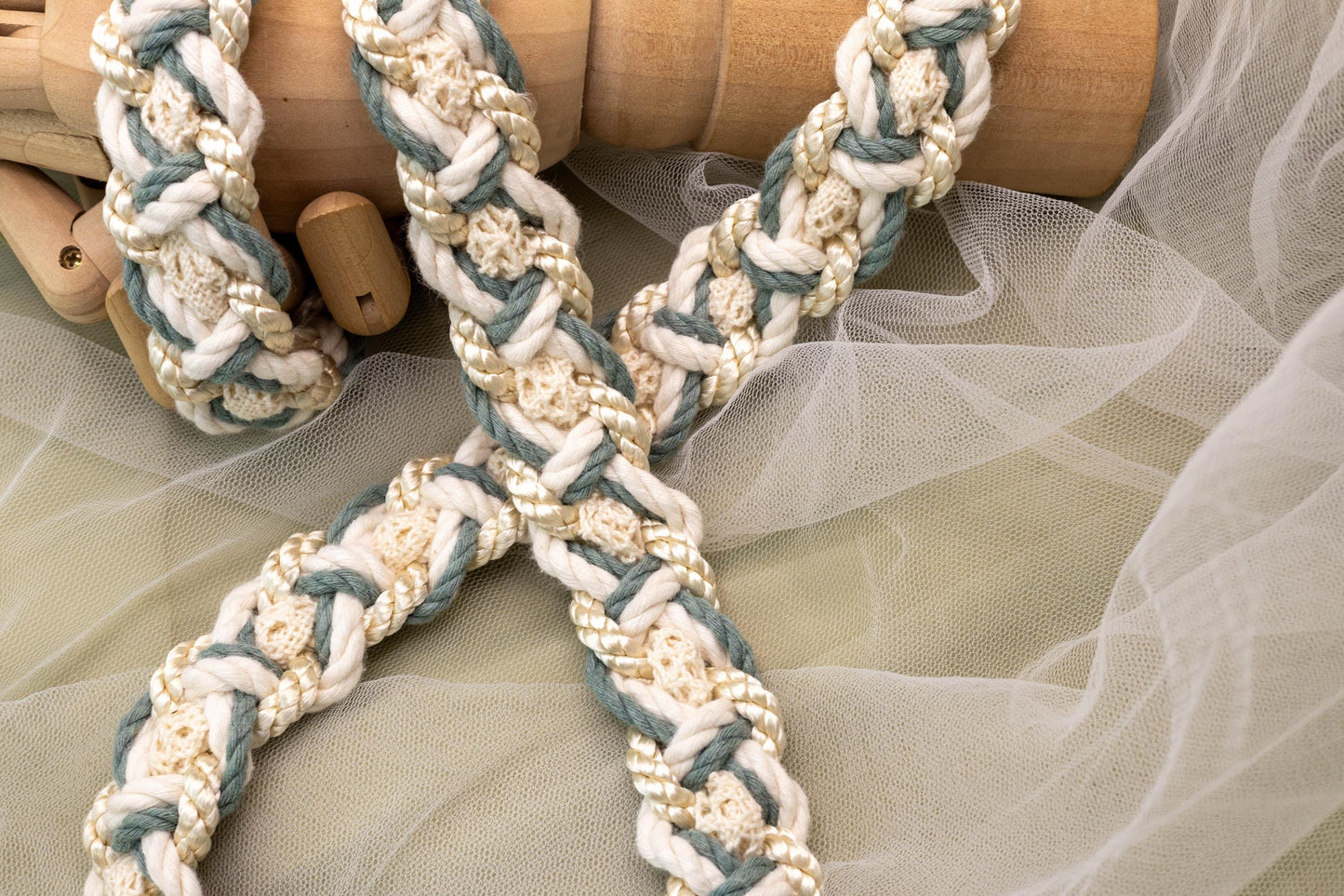 Celtic Braid - Texture and Lace