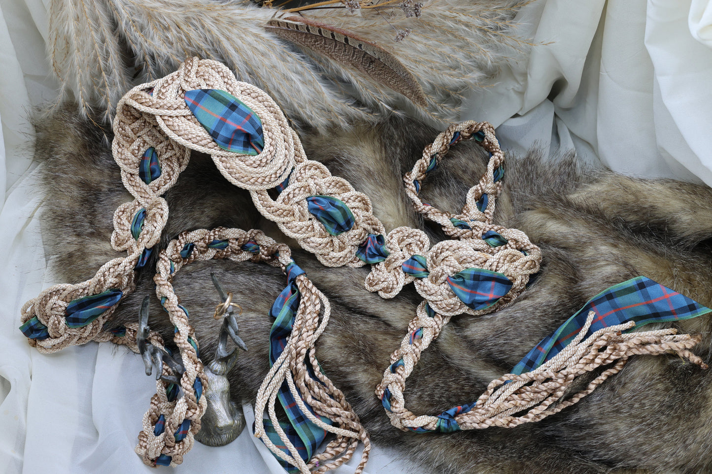 Nine Knot - Tartan