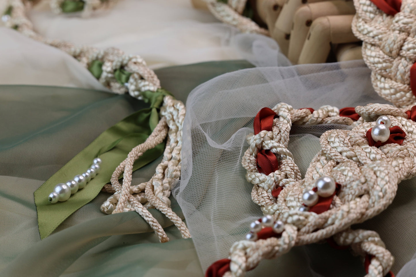 Nine Knot Two-Way Prestige with Pearls
