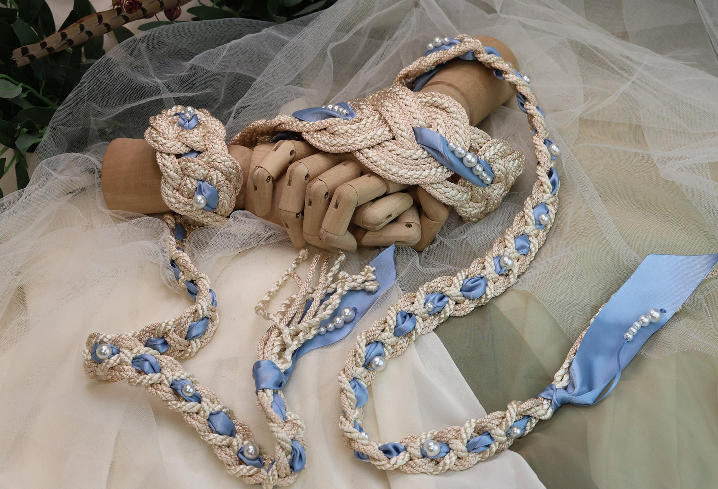 Nine Knot Prestige with Pearls
