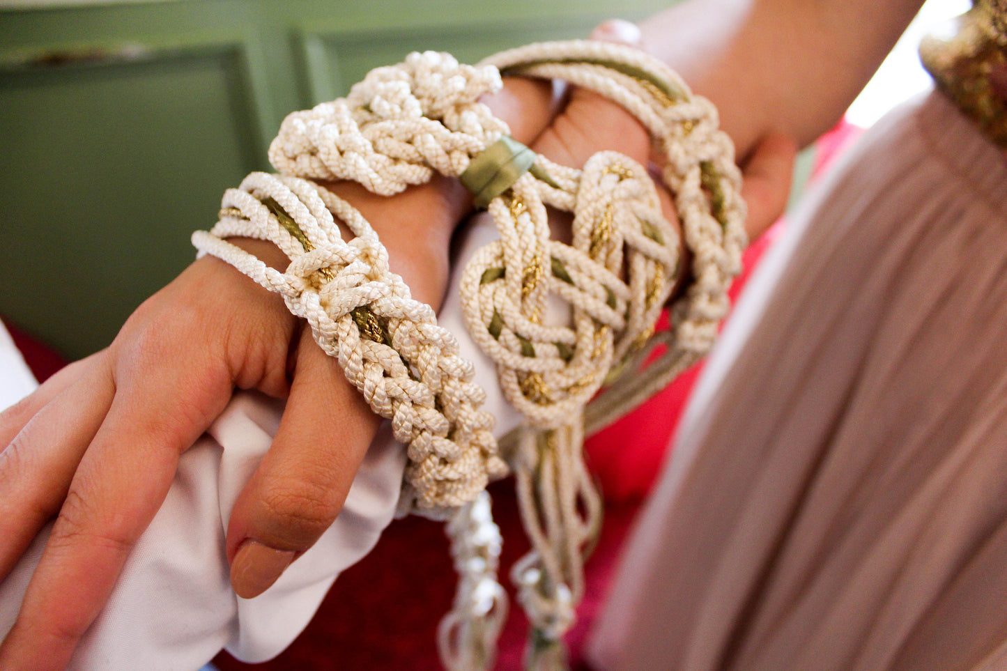Triple Love Knot - Classic