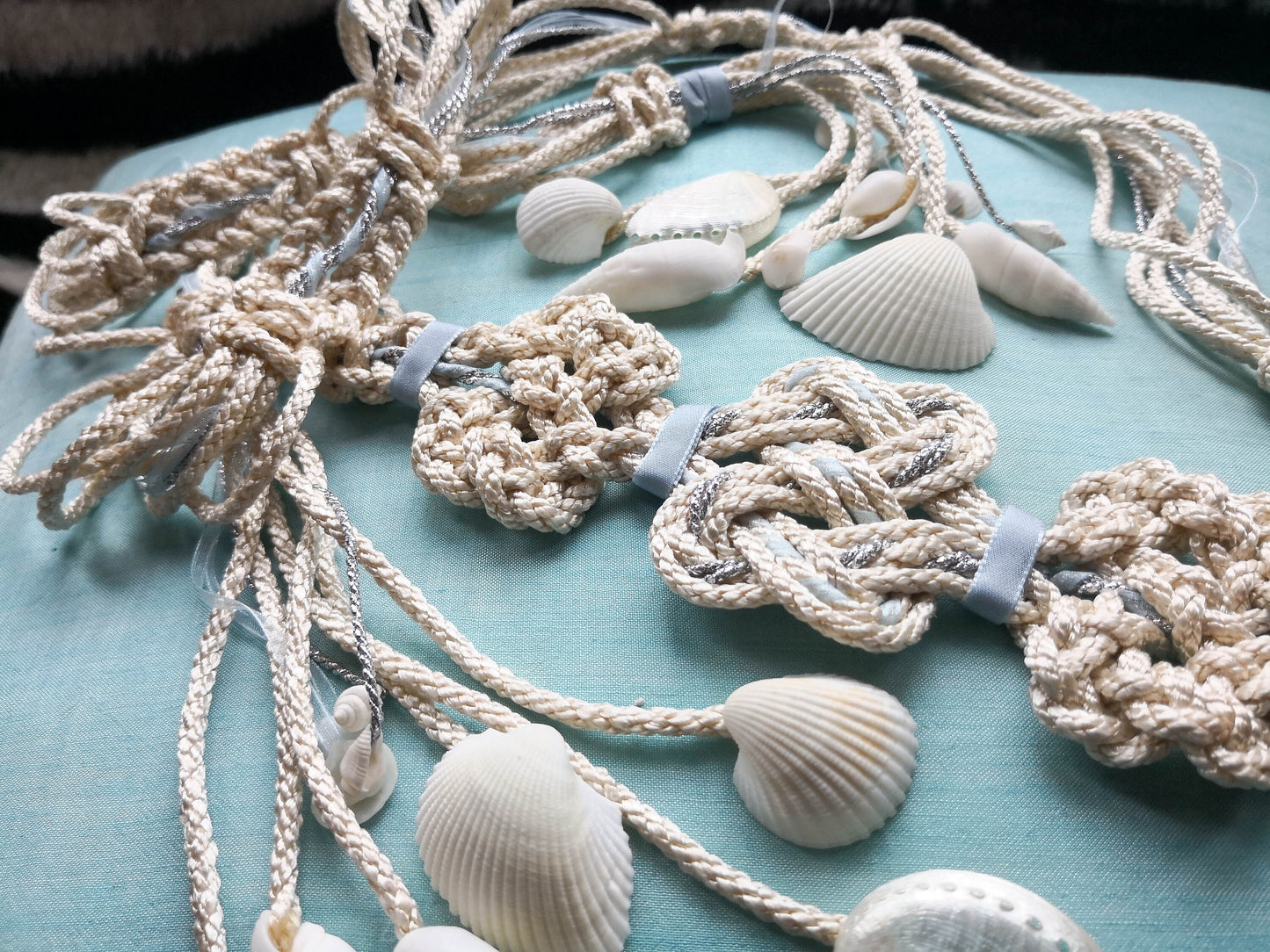 Triple Love Knot - Beach