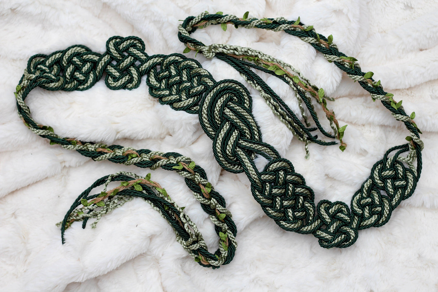 Nine Knot - Leafy Green
