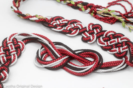 Nine Knot Infinity Tie - Leafy Red