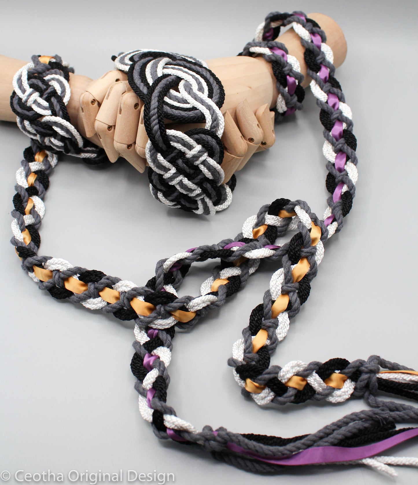 Nine Knot - Balance