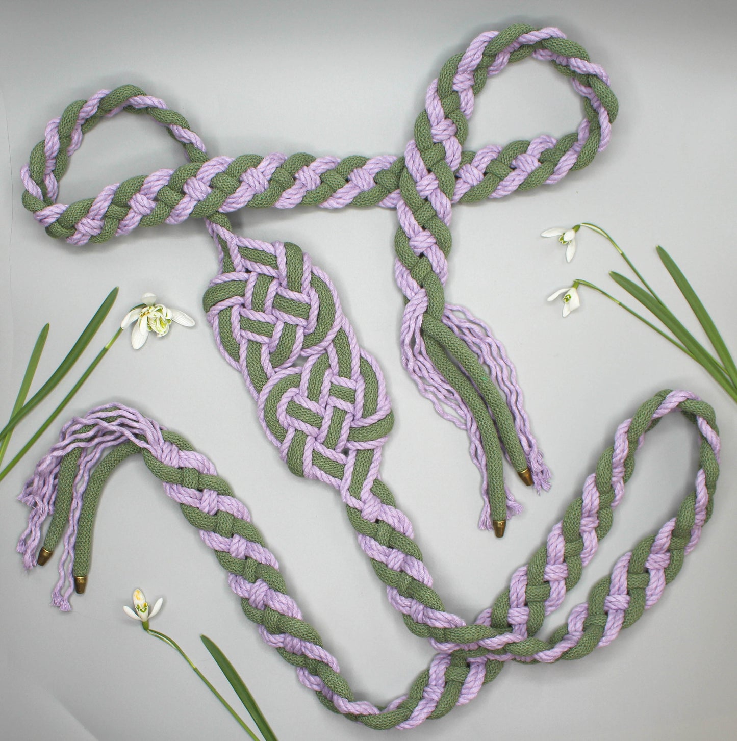 Hearts Entwined - Sage and Lilac