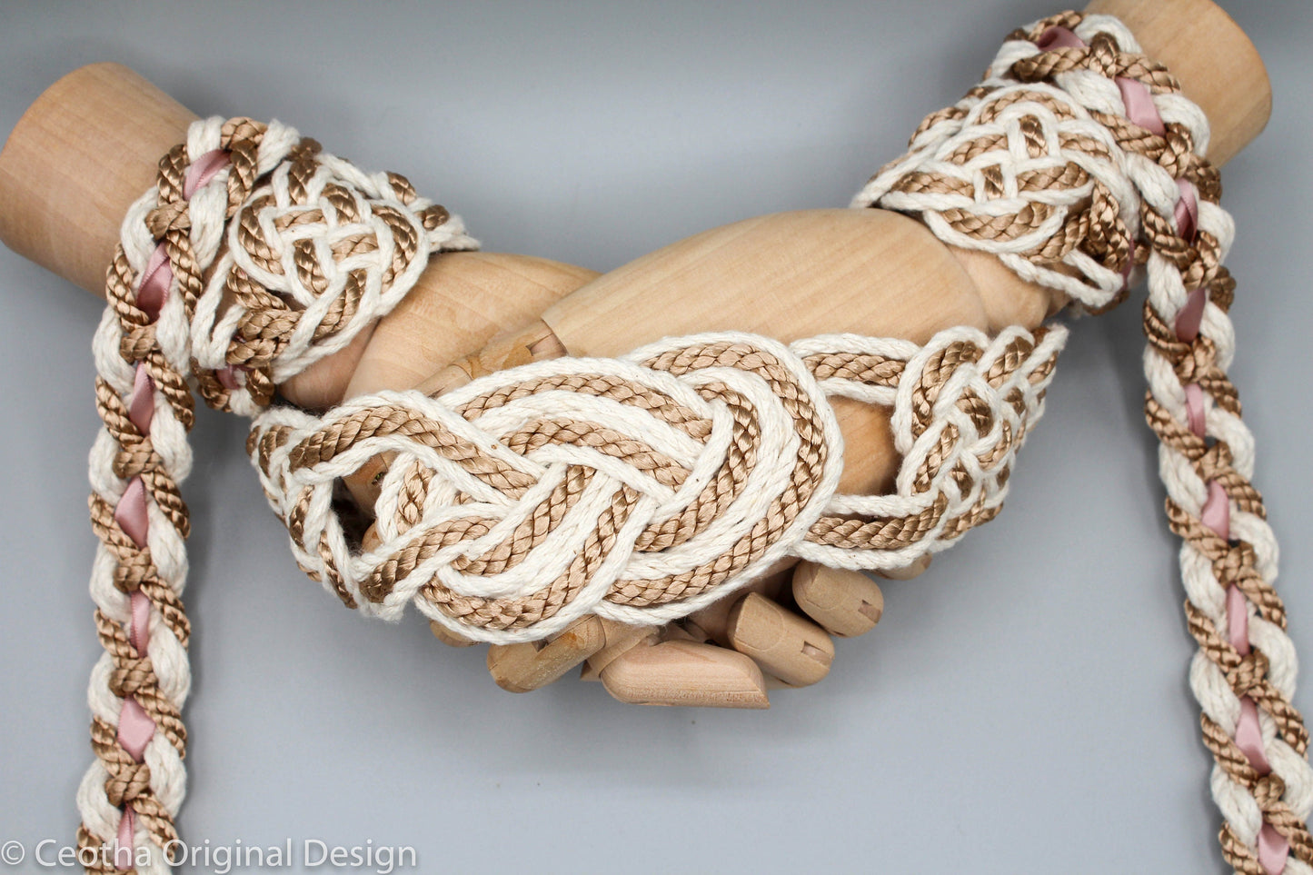 Nine Knot - Taupe Cotton