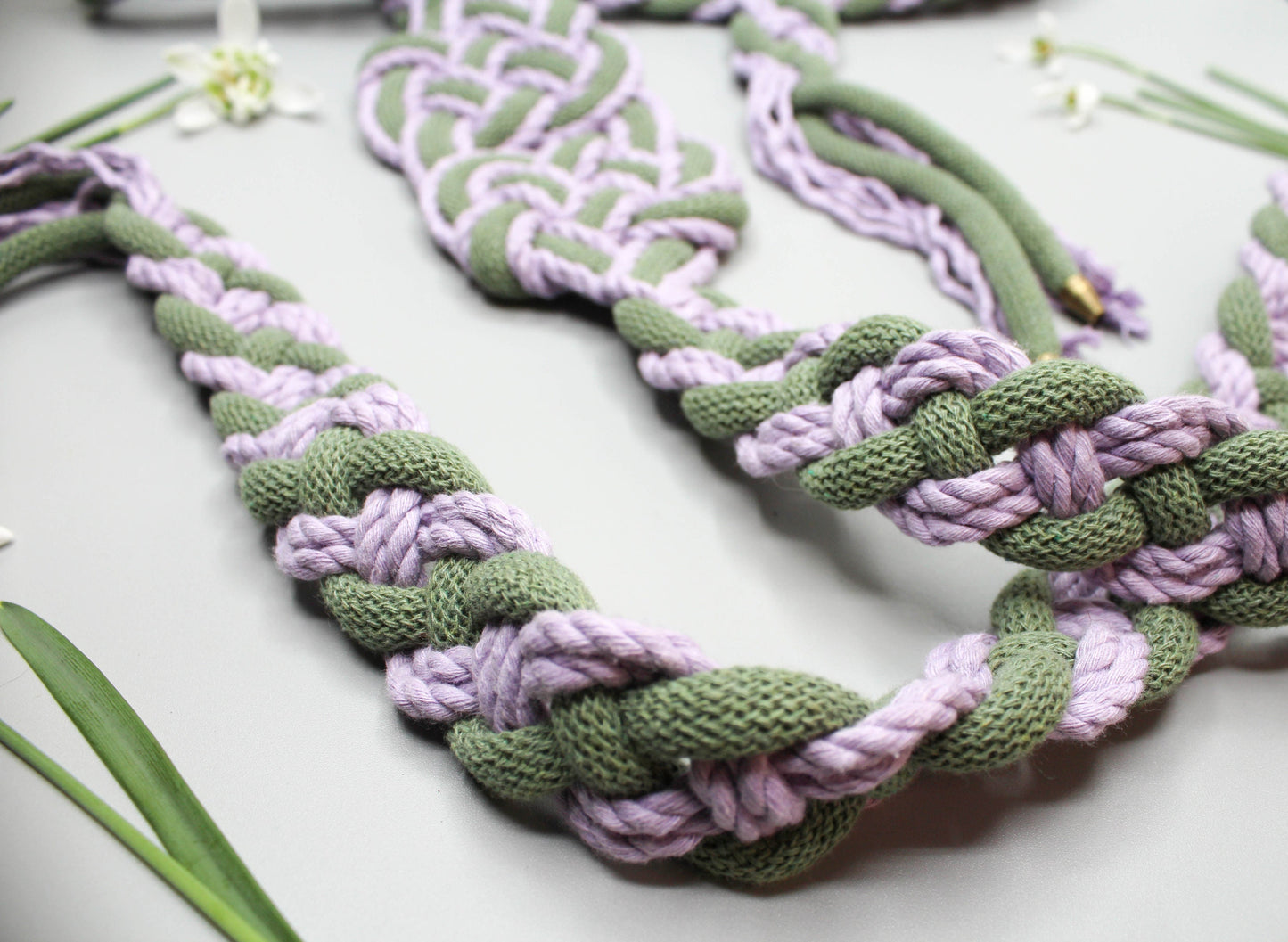 Hearts Entwined - Sage and Lilac