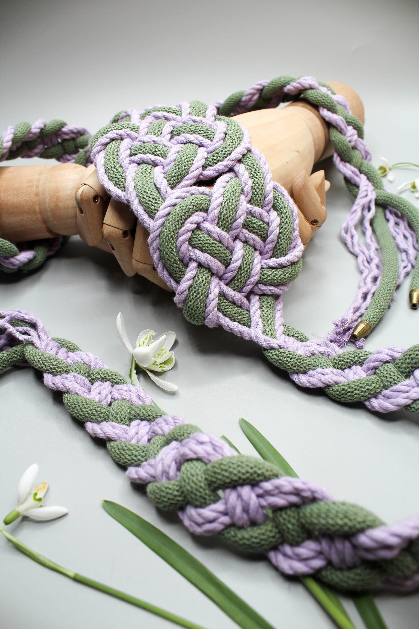 Hearts Entwined - Sage and Lilac