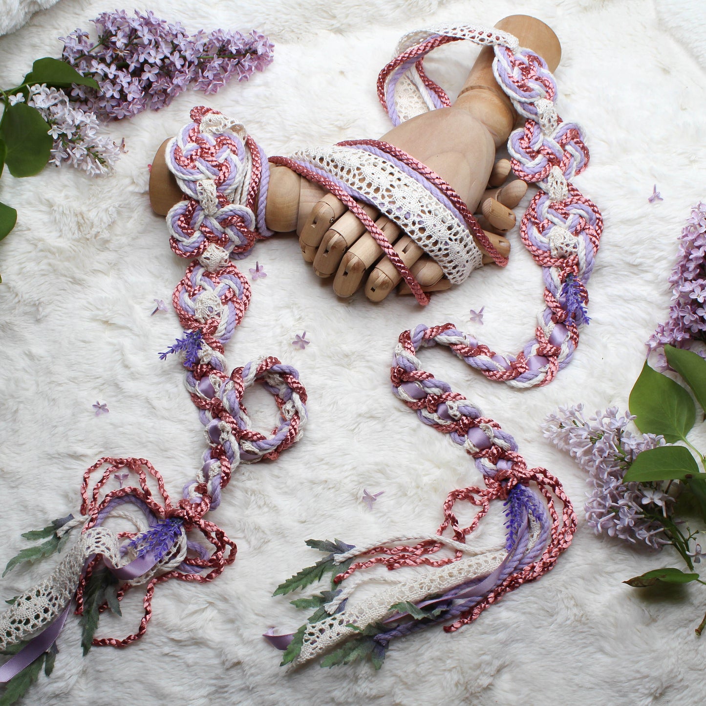 Treasure Infinity Tie - Lilac