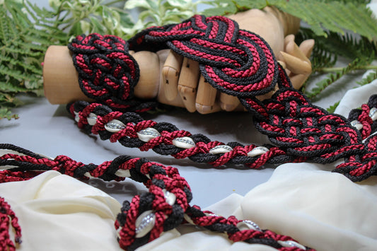 Nine Knot - Dark Red