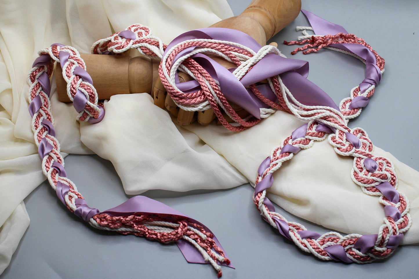 Magdalene Infinity Tie - Rose and Mauve