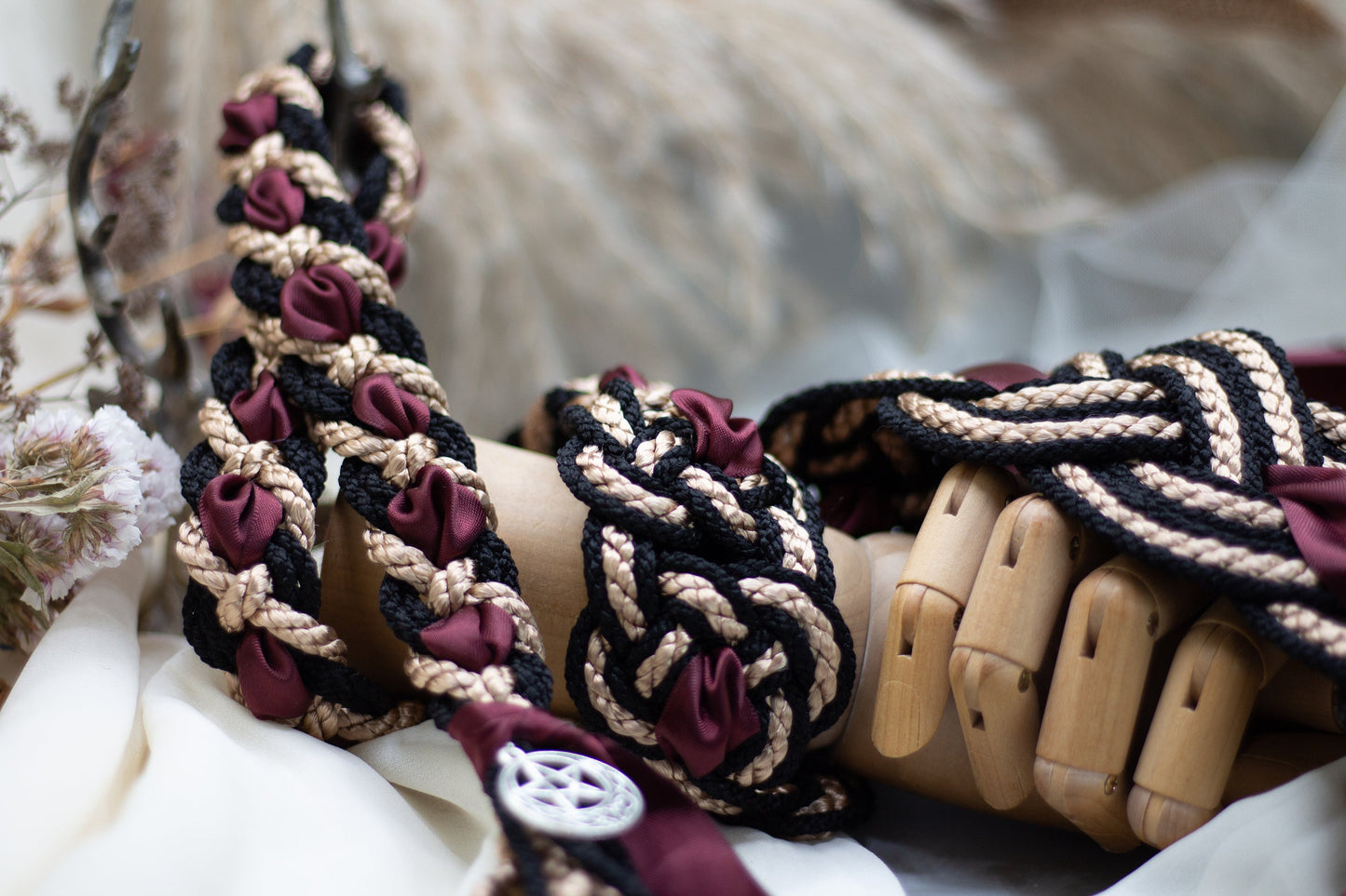 Nine Knot Prestige - Dark Burgundy