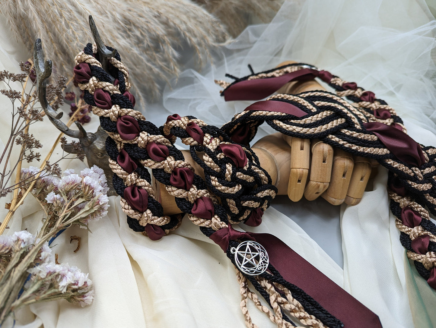 Nine Knot Prestige - Dark Burgundy