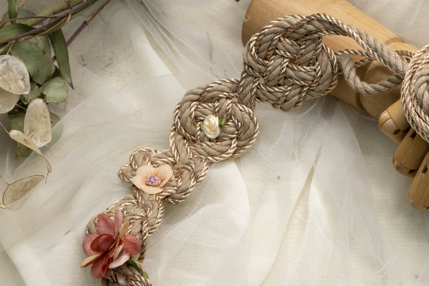 Hearts Entwined- Infinity Autumn Sand