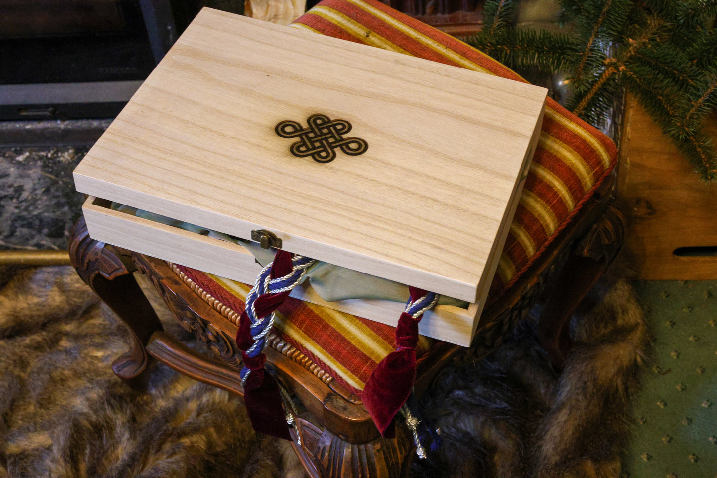 Handfasting cord Presentation Box
