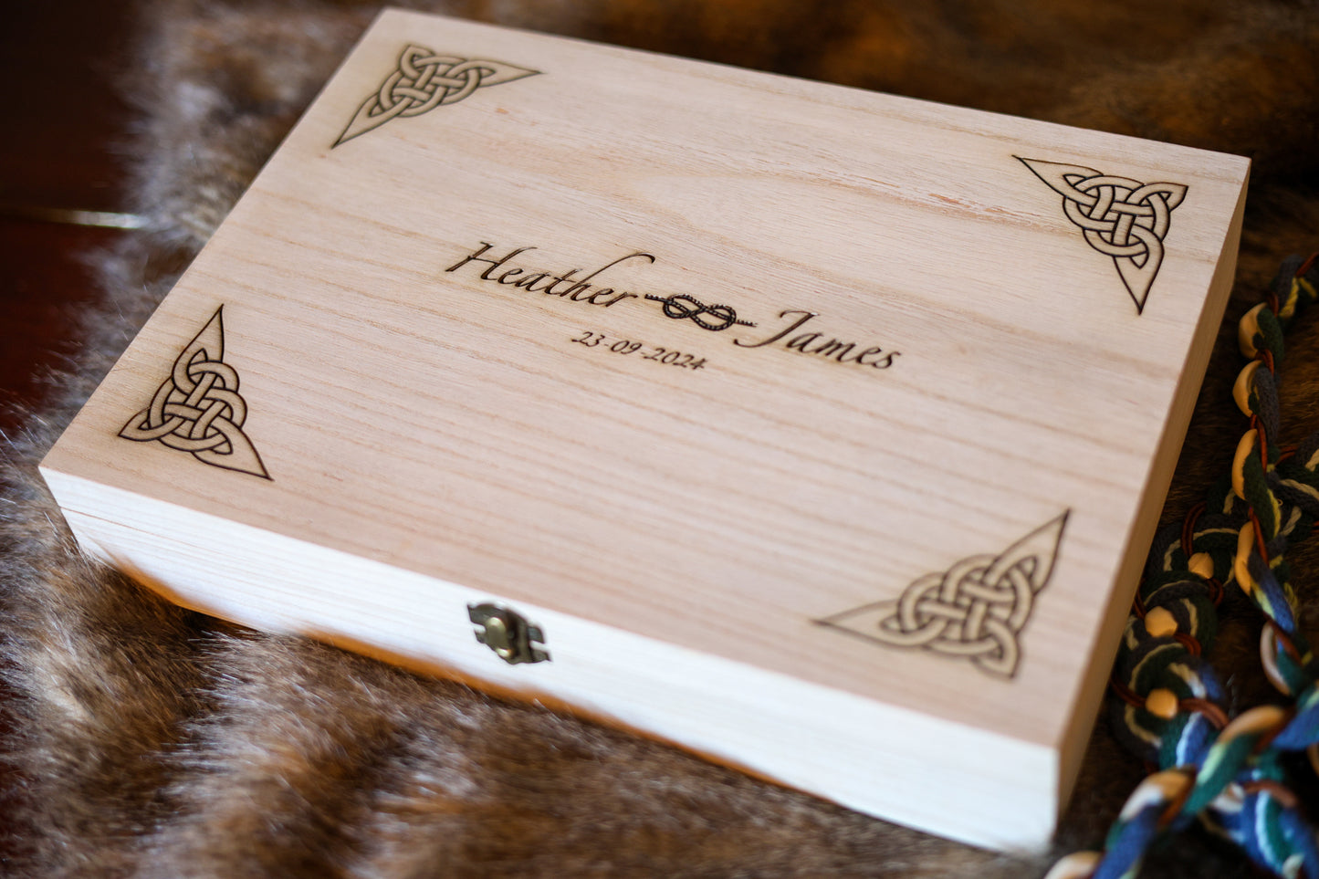 Handfasting cord Presentation Box